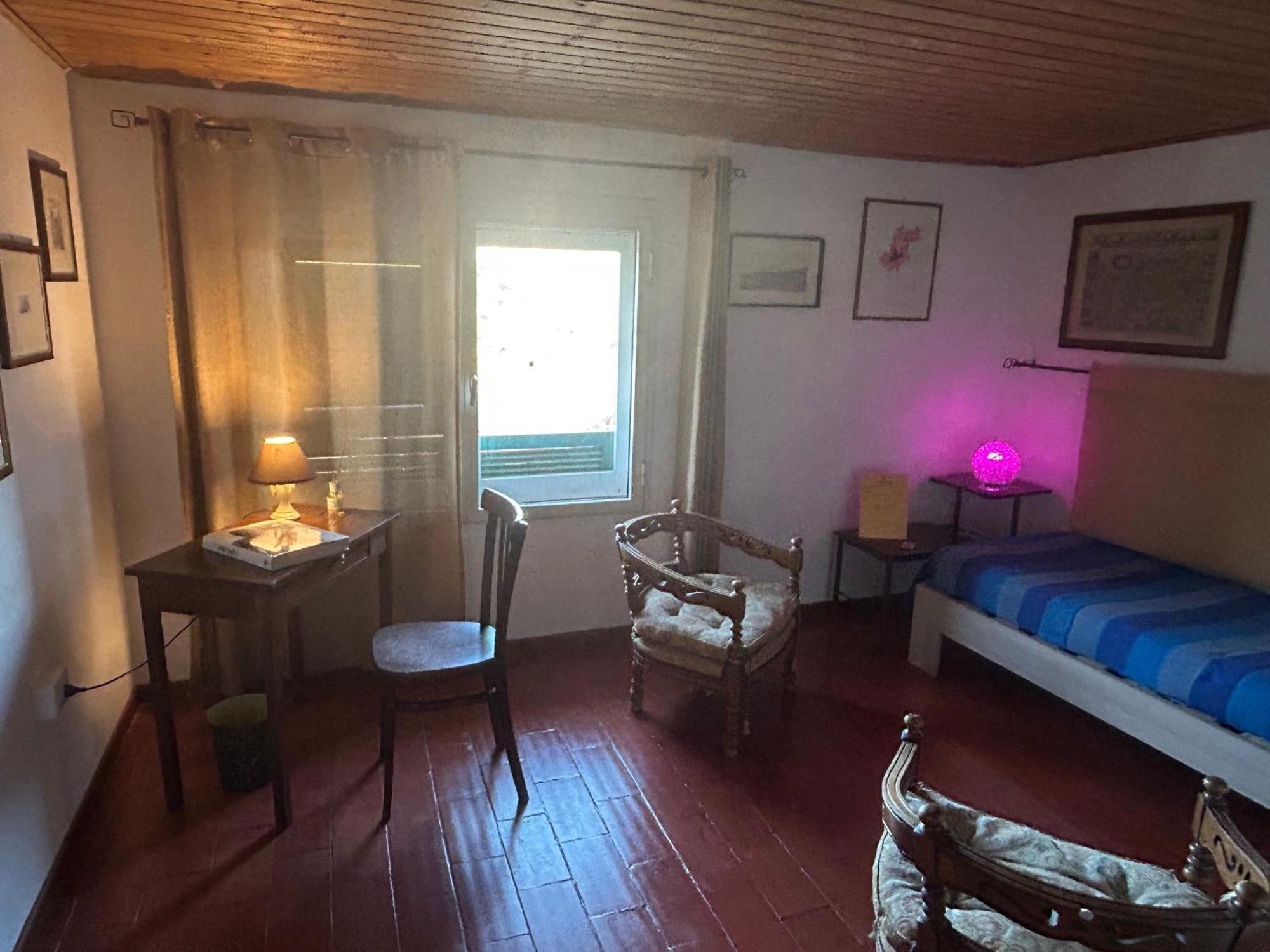 Ussàssai B＆B ジェンナーク Bed & Breakfast エクステリア 写真