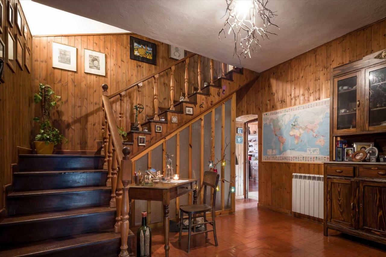 Ussàssai B＆B ジェンナーク Bed & Breakfast エクステリア 写真