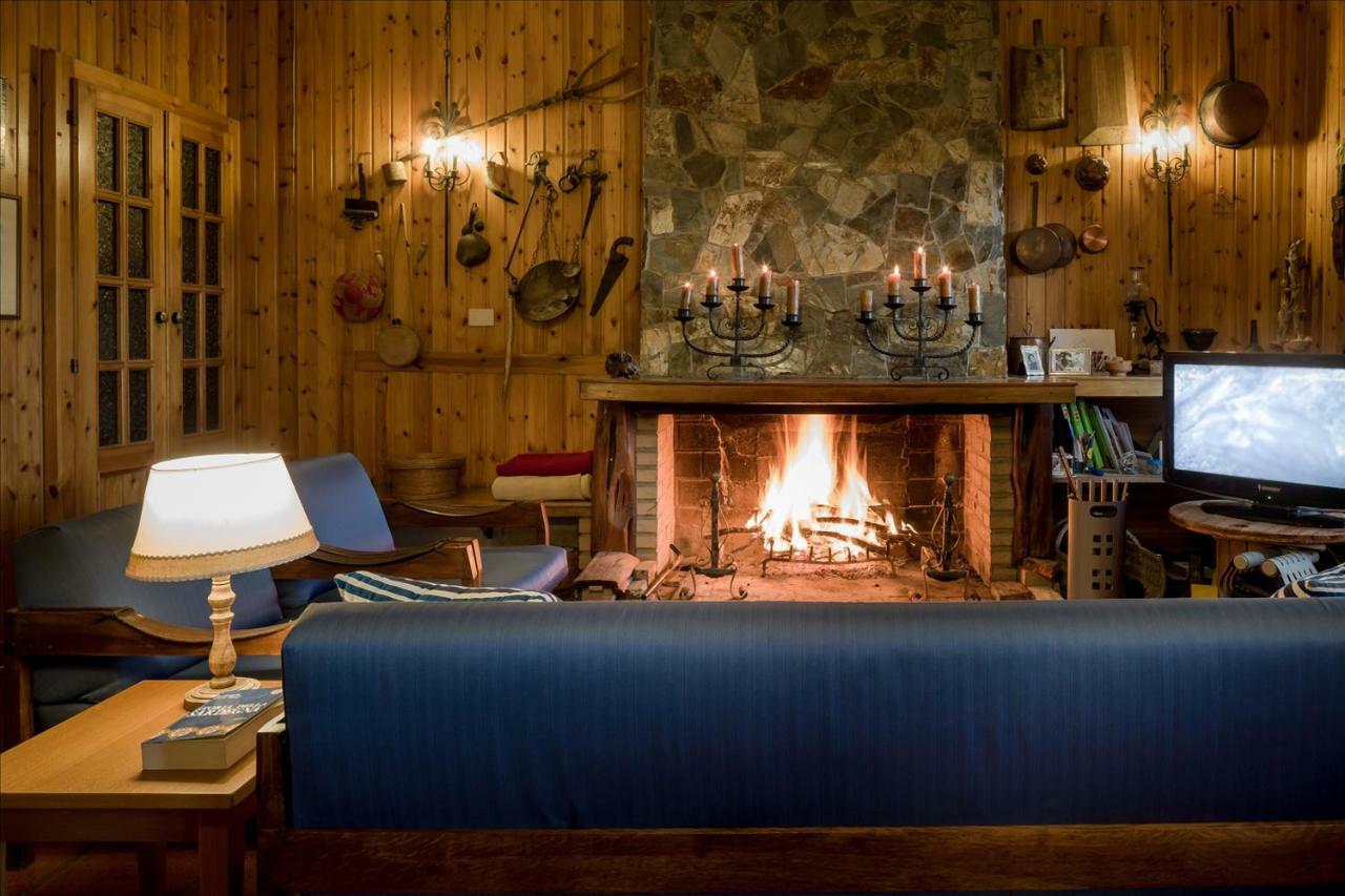 Ussàssai B＆B ジェンナーク Bed & Breakfast エクステリア 写真